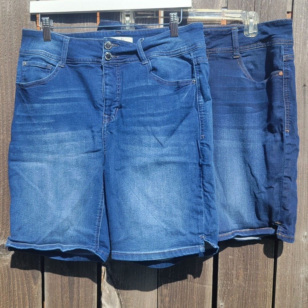 Angels Forever Young Curvy Bermuda Denim Shorts Bundle 16W Plus Blue 2 Pairs